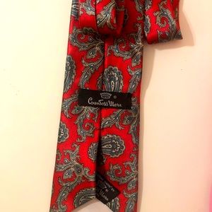 VINTAGE Classic Men’s Satin Tie Red w/ Blue Grey Paisley Design Countess Wara
